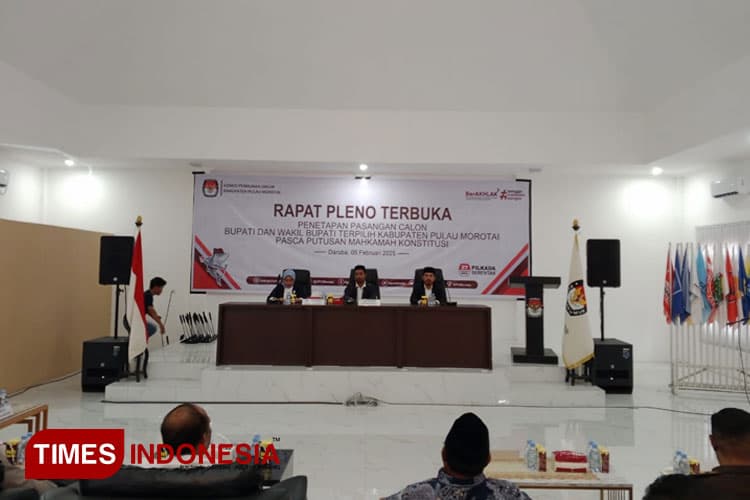 KPU Resmi Menetapkan Rusli-Rio Sebagai Bupati dan Wakil Bupati Morotai 2024-2029
